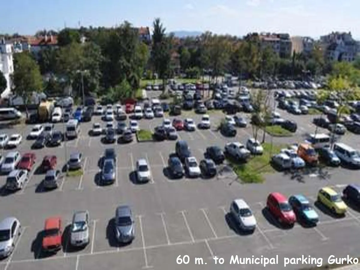 4U Apartment - Gurko Burgas City